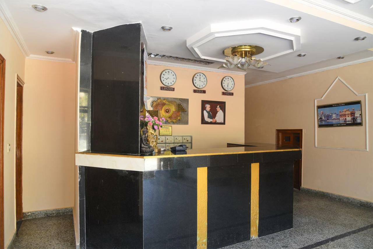 Hotel Kalinga Intercontinental Manāli Esterno foto