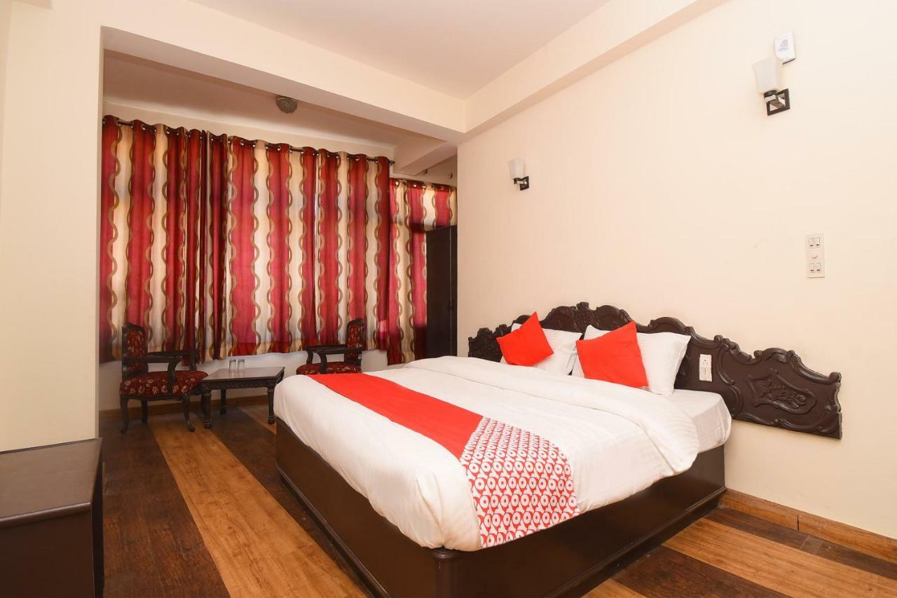 Hotel Kalinga Intercontinental Manāli Esterno foto